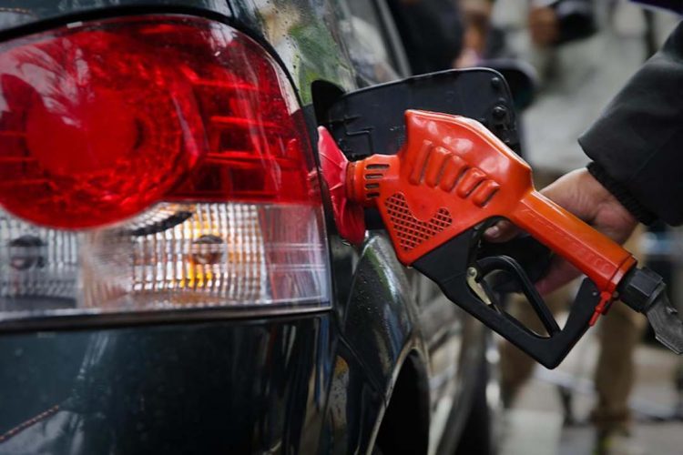 Economia teme que discussão sobre PEC dos Combustíveis pressione dólar e eleve preços