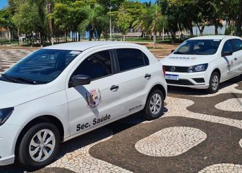 Município entrega novos veículos para a Secretaria de Saúde