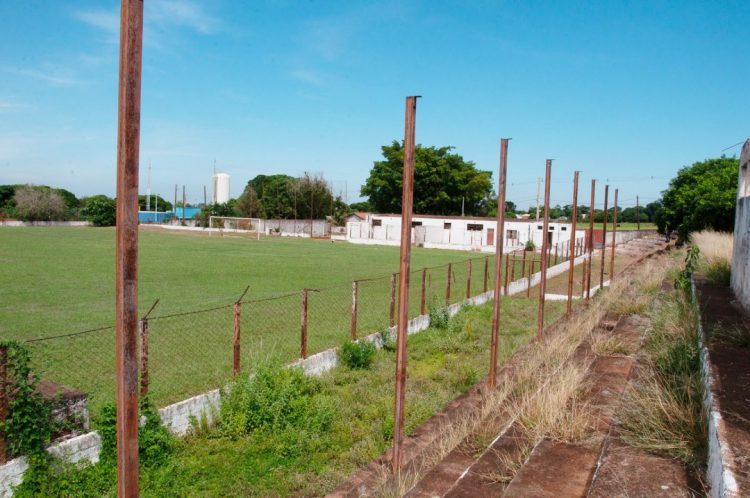 Prefeitura estuda a instalação de um complexo esportivo no Distrito de Sumaré