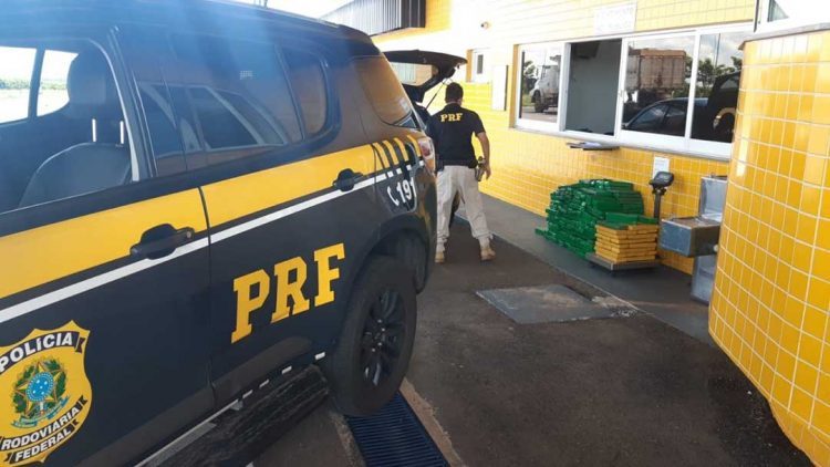 PRF apreende 250 quilos de maconha em Alto Paraná