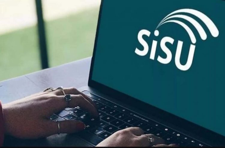 Universidades estaduais do Paraná  ofertam 3,7 mil vagas para o SiSU 2022