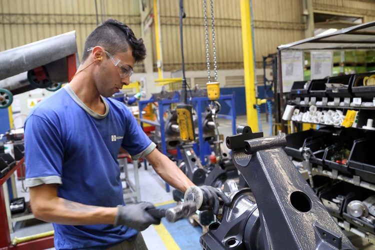 Paraná tem o melhor saldo na geração de empregos formais em 18 anos