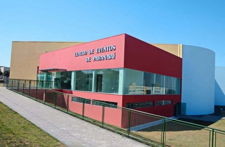 Nesta sexta-feira não haverá vacinação contra Covid no Centro de Eventos