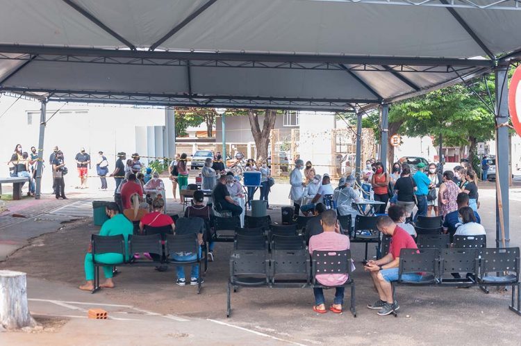 Paranavaí registrou quase 6.400 casos  positivos de Covid no mês de janeiro