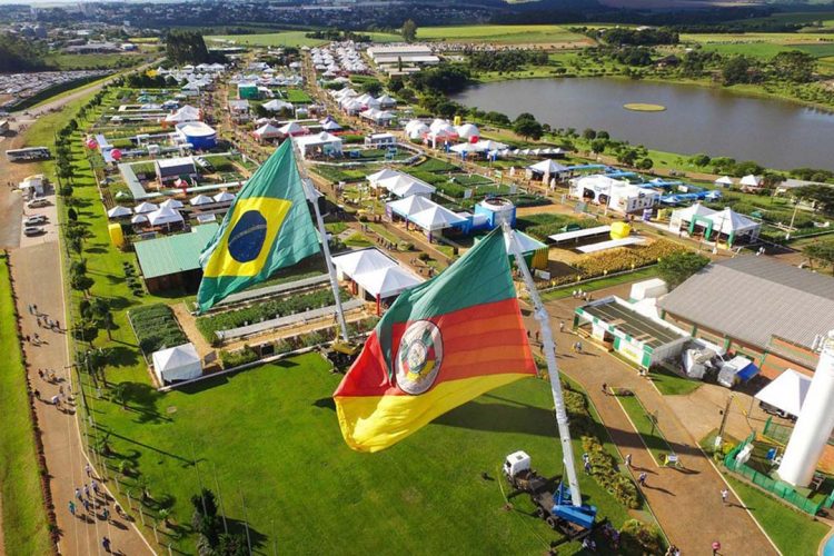 Feiras agro retomam, e fabricantes  projetam crescimento em 2022