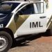 Homem de 35 anos é morto a tiros na frente de casa