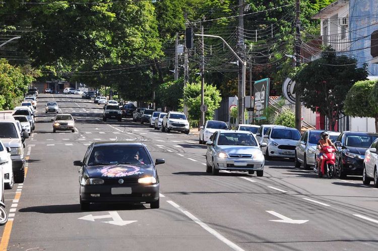Terceira parcela do IPVA das placas 7 e 8 vence nesta terça-feira