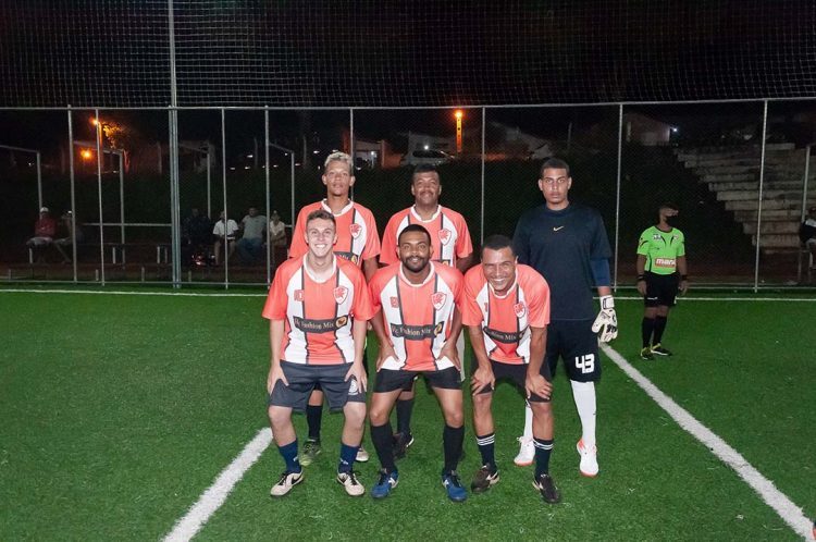 Duas equipes se classificam para as semifinais da Copa Sumaré