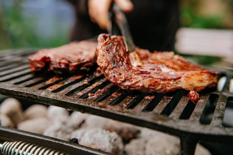 Brasil é 3º no ranking mundial do consumo de carne