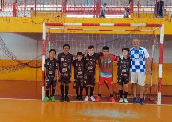 Escolinha de Futsal realiza amistosos em Amaporã
