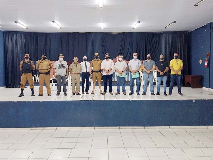 Membros do Conseg e forças de segurança  fazem um balaço da Operação Verão 2021/2022