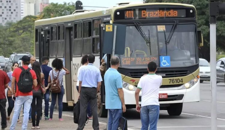 Pesquisa aponta que racismo no transporte já foi presenciado por 72% dos brasileiros