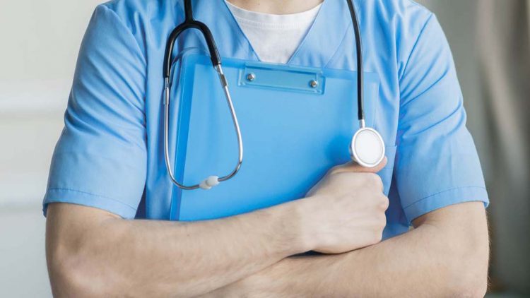 Matrículas em cursos a distância na área da saúde cresceram 78%