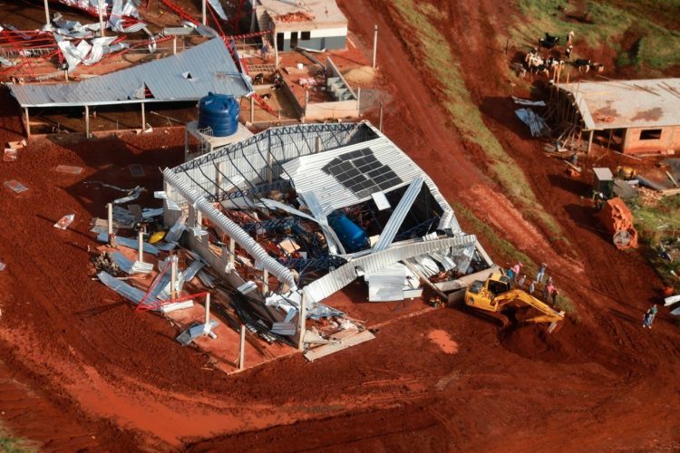 Estado envia ajuda humanitária a cidades do  Oeste e Noroeste atingidas por temporais