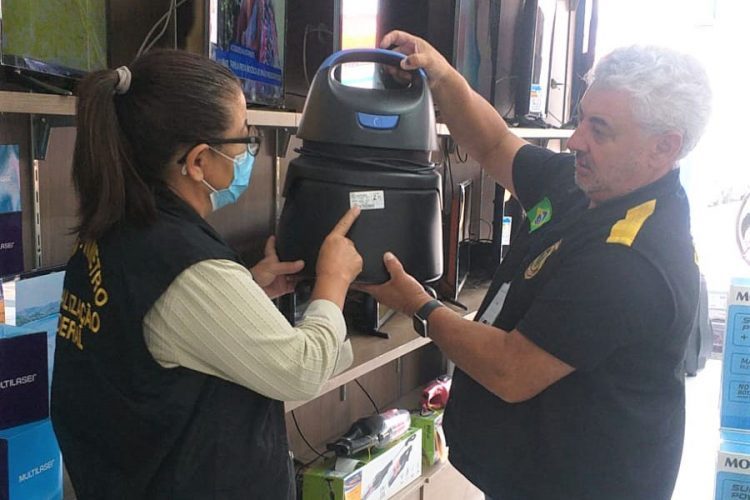 Ipem-PR fiscaliza mais de três mil produtos domésticos em operação nacional