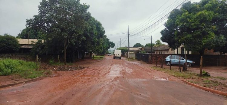 Prefeito anuncia pavimentação em ruas do município