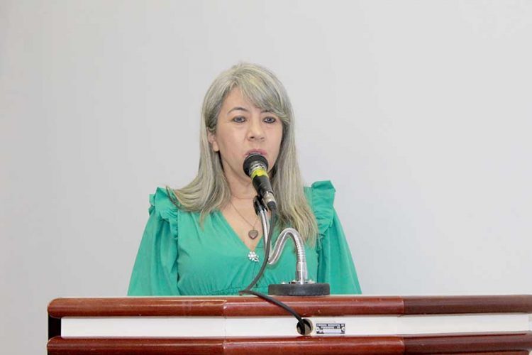 Vereadora pede apoio para implantação do  Programa Mais Alimento para as Crianças