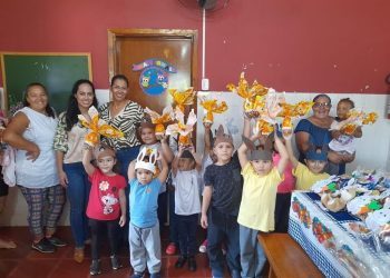 Páscoa feliz nas instituições de ensino de Amaporã