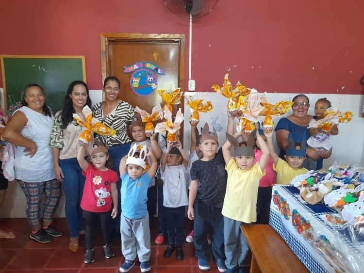 Páscoa feliz nas instituições de ensino de Amaporã