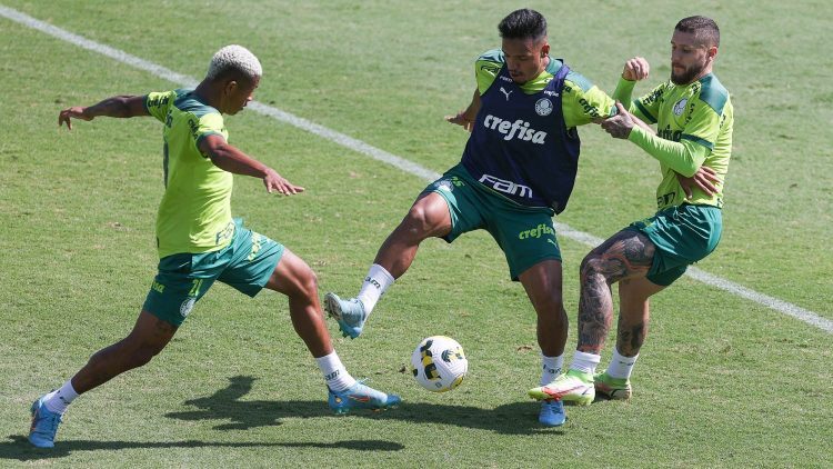 Palmeiras encara clássicos seguidos  para apagar pior início desde 2014