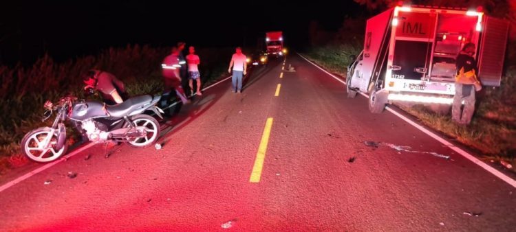 Motociclista morre após colidir com veículo na PR-218