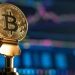 Analistas recomendam cautela antes de investidor partir em busca de pechinchas nas criptomoedas