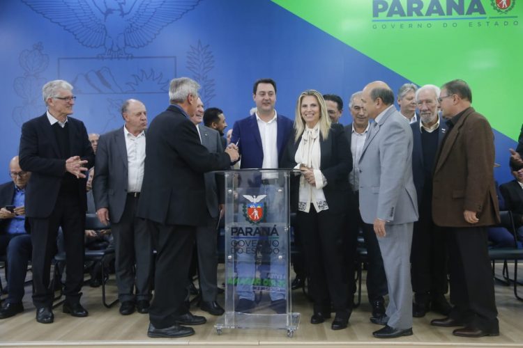 Cida destaca investimento da Itaipu em  estudo da nova ponte entre PR e MS