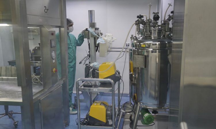 Fiocruz vai produzir primeiro antiviral  oral contra Covid-19 no Brasil