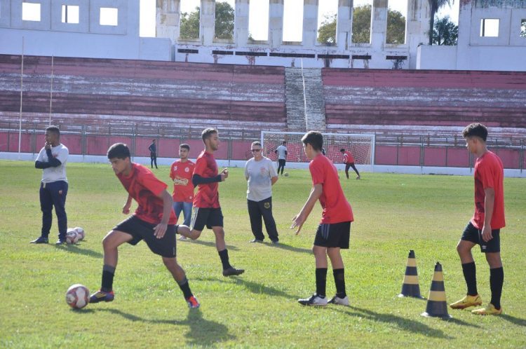 Em casa, ACP enfrenta Maringá pelo Paranaense SUB-20