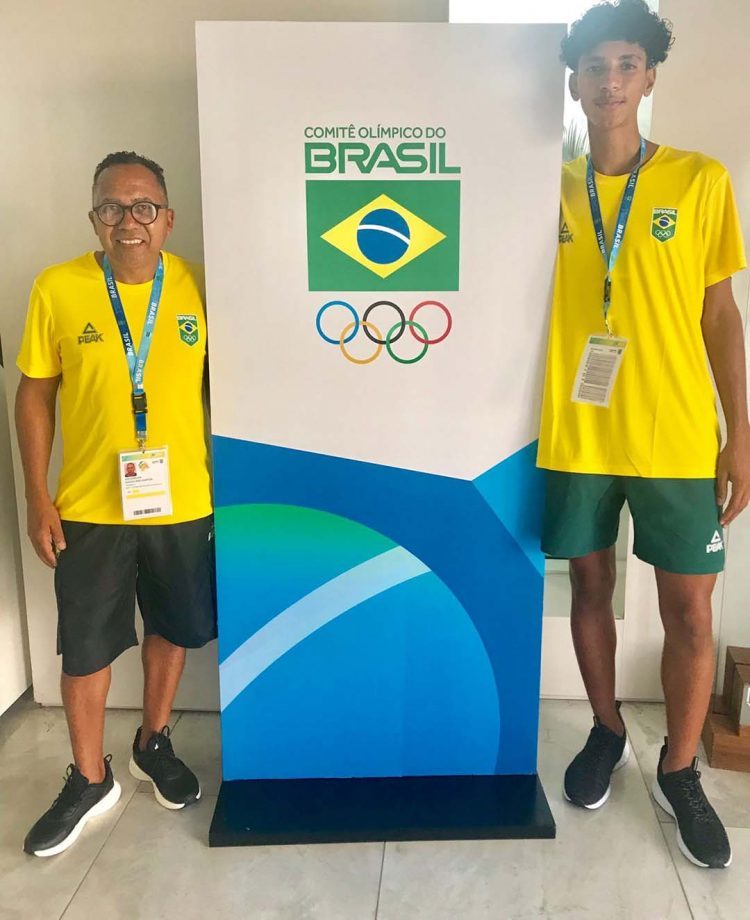 Dois representantes do atletismo de Paranavaí embarcam para competição na Argentina