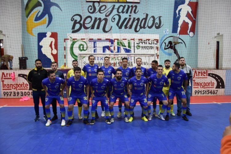 Em jogo de sete gols, Terra Rica Futsal vence a primeira em casa