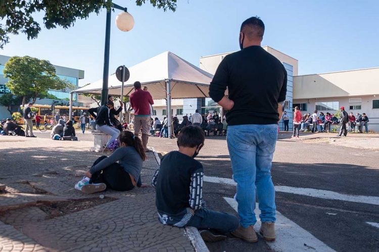 Aumento no número do casos de Covid deixa UBS Central lotada