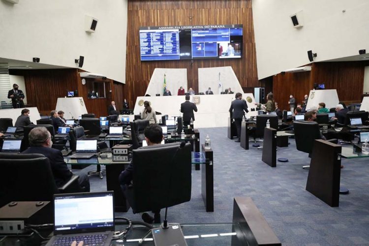 Selo Estadual Empresa Pela Mulher  avança na Assembleia Legislativa