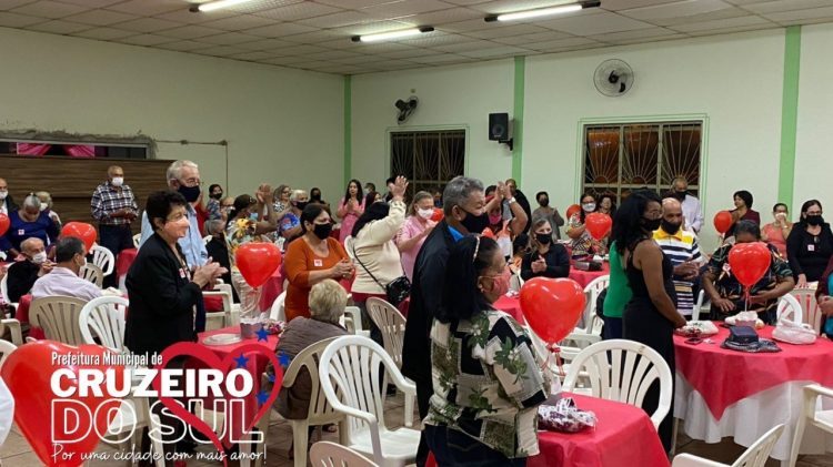 Cruzeiro do Sul reinicia as atividades do Grupo da Melhor Idade