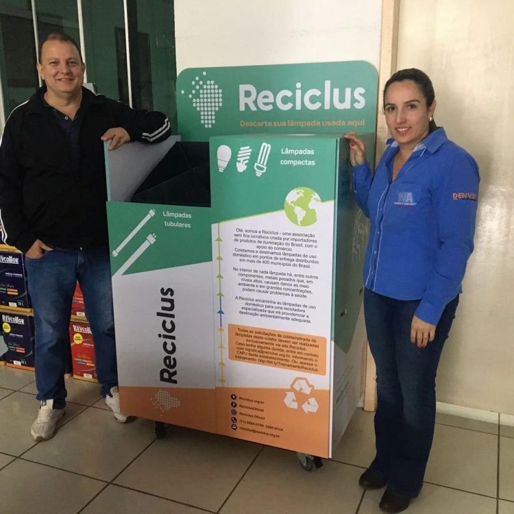 Município instala ponto de coleta de lâmpadas
