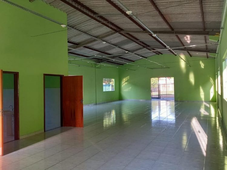 Município finaliza reforma do Salão da Vila Vitória