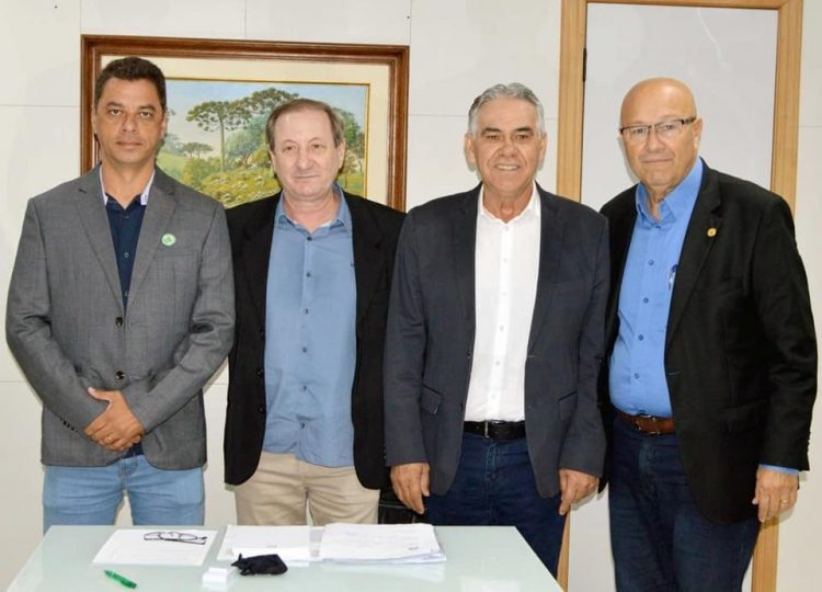 Prefeito Zé Maria cumpre extensa  agenda de trabalho na capital do Estado