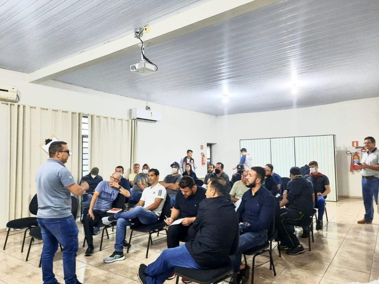 NRE de Loanda realiza sessão preliminar da Fase Regional dos Jogos Escolares do Paraná