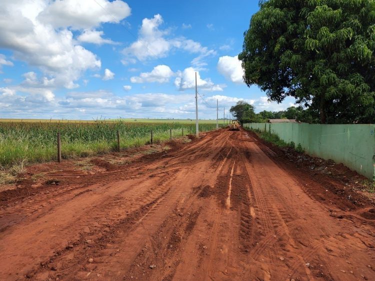 Prefeito Luan Frazatto anuncia inicio das  obras de pavimentação da Estrada da Peroba