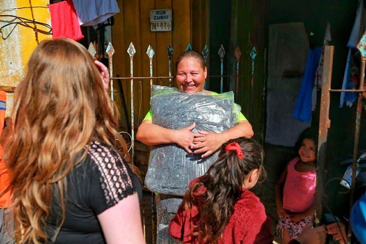 Aquece Paraná distribui primeiras doações aos municípios