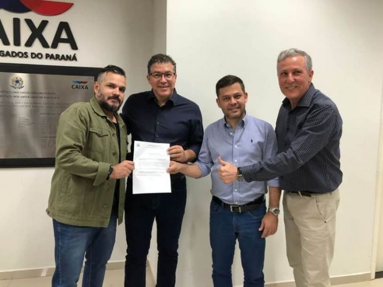 Prefeito KIQ anuncia aumento real para professores de todas as classes