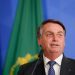 Bolsonaro sanciona piso permanente de R$ 400 do Auxílio Brasil
