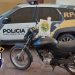 Polícia Militar recupera moto furtada e apreende uma porção de maconha
