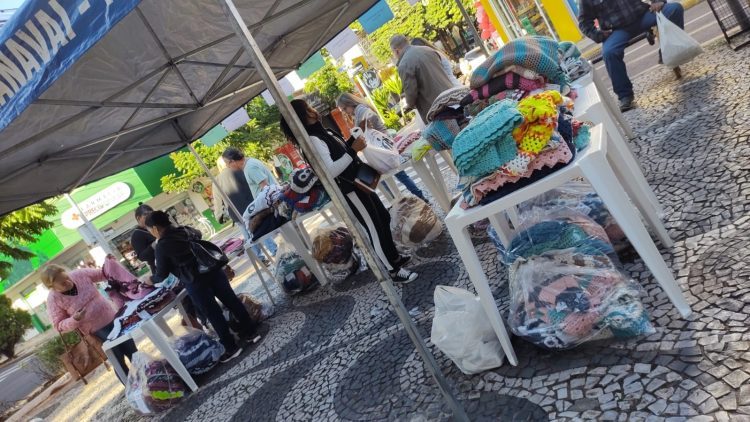 Feira de Tapetes em Paranavaí supera expectativa de vendas