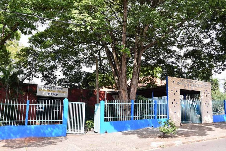 Inscrições para cursos técnicos gratuitos no Colégio Enira encerram nesta sexta (24)