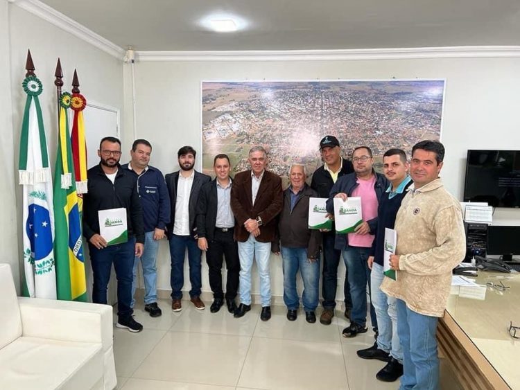 Prefeitura inicia regularização dos terrenos nos Parques Industriais