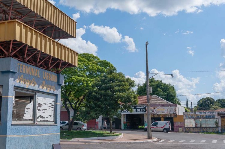 Prefeito estima prazo máximo para  início da revitalização da Praça Brasil