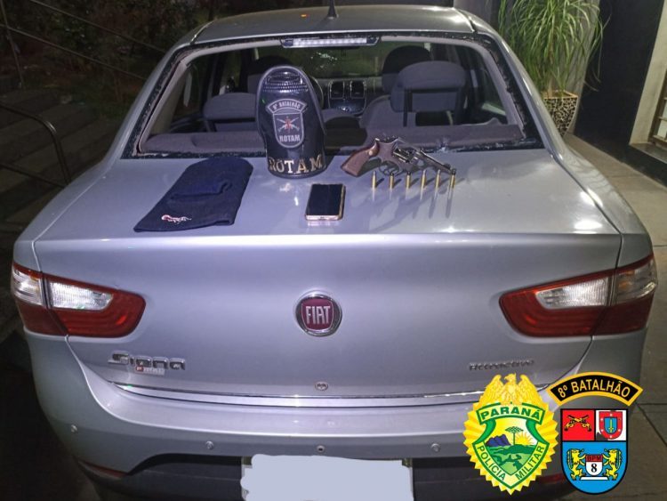 PM recupera veículo roubado e revólver é apreendido junto em Floraí