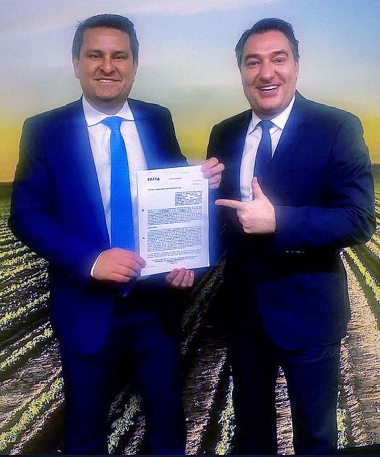 Prefeito Fran Boni assina contrato de quase R$ 6 milhões para pavimentação asfáltica