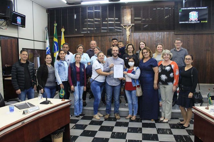 Câmara solicita cumprimento do piso  salarial de Agentes de Saúde e de Endemias